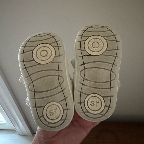 Stride Rite Kamila Shoes - Picture 4 of 5